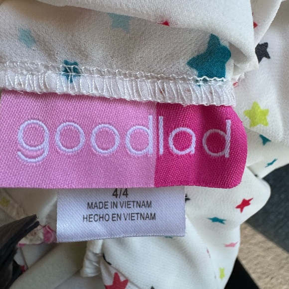 Goodlad White and Rainbow Star
Tiered Dress -Size 4T - Picture 7 of 10